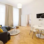 Franz 21 - Typical Viennese Apartment In The Heart Of Vienna