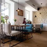 Fg Rooms