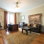 Apartment With A Balcony - 15 Min To City Center