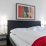 Amazing 2Br Apt Near Downtown