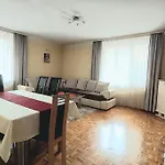 Vienna Central Home4You