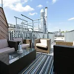 Julius 4 - Duplex Apartment 5 Mins To City Center