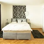 Dream Apartment, Terrace, Parking Available