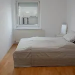 Apartment With Garden View In 1170 Vienna