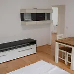 Apartment With Garden View In 1170 Vienna