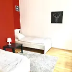 City Centre - Best Location, Big & New 110 M2 Apt