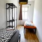 Vienna City Home Apartment - Near Metro Station