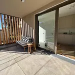 Modern Studio Gardenia_Gartenwohnung Alte Donau