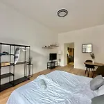 Feelhome-Margareten-2 Gaeste-Wifi-Smarttv