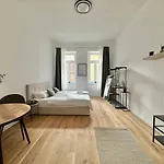 Feelhome-Margareten-2 Gaeste-Wifi-Smarttv