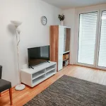 Vienna Danube Apartment 45