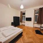 Neulerchenfelder Apartment Vienna