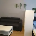Beautiful 1Br Apt Comfortable Design - Central Located