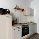 Chic Studio By City Center By Hm