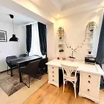 Dreamy Home: Central And With Perfect Connections