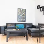 Comfortable City Living: 1Br W/ Private Garden