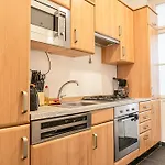 Inviting 1Br Apt-Near U6 Station Am Schoepfwerk