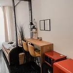 Wl Apartments #10R