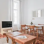 Heymi Apartments In City Center