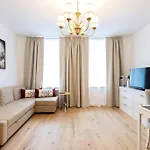 Anna Maria Apartments Near To Citycenter