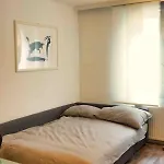 Beautiful 2 Bedroom Apartment