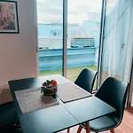 Vienna Shopping Center 3 Apartment