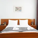 Hotel Pension Lumes - Self Check In