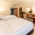 Plaza Premium Wien