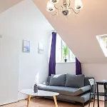 Spacious 2Br Apt Great Location - Near Schoenbrunn