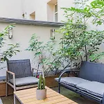 Garden Apartment Near Haydnpark