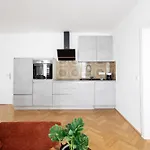 Central-New ; Marvelous Views