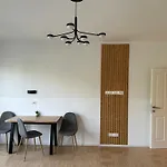 Lion\'S Rooms N Apartments