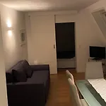 Apartment In Grinzing Bis Zu 4 Personen