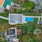 Villa Jaeger Mit Pool In Wien