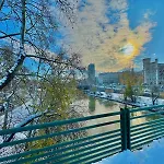 Ar Living Vienna Apartments & Suites
