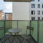 Sunny 1Br Home With Balcony By Hm