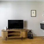 Apartment With Garden Close To Stadthalle, Westbahnhof