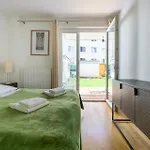 Apartment With Garden Close To Stadthalle, Westbahnhof