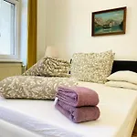 Direct City Center-Privat Rooms-5 Minutes Mariahilferstrasse