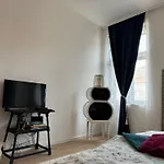 City Life Apartment!