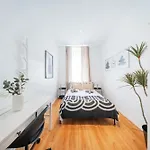 Nice Central City Room