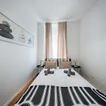 Nice Central City Room