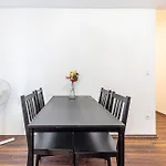 Central & Affordable By Jr City Apartments