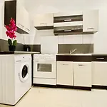 Family Studio In Schoenbrunn Area