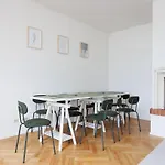 Familien- Und Gruppenparadies Platz Fuer 12 Gaeste