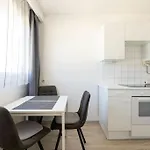 Charming Central Apartment