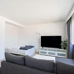 Charming Central Apartment