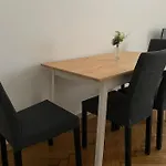 70 M2 Premium Apartment With Terrace & Free Parking