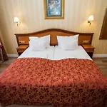 Pension Opera Suites I Self Check In