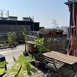 Blackriver Loft Vienna Mit Gratis Parkplatz Nahe Schoenbrunn Und U6
